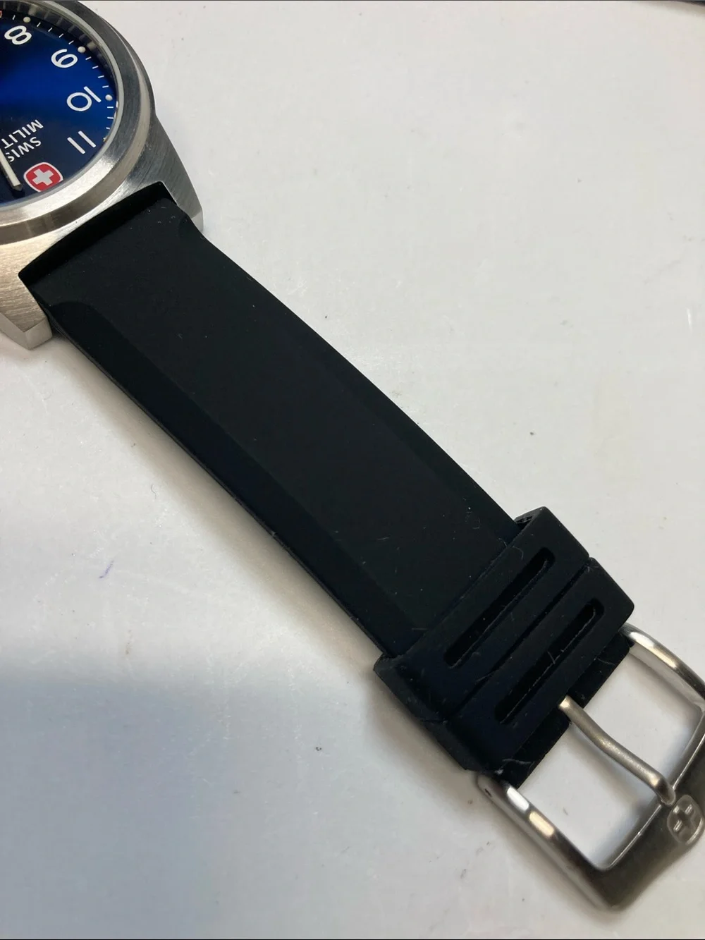 Swiss Military Field Classic, blue Dial, black Silicone Strap, new battery